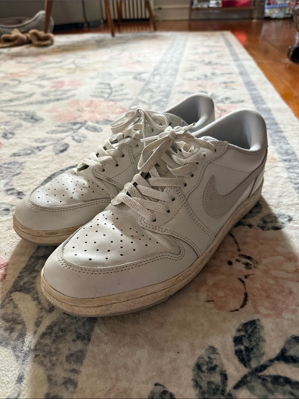 Jordan 1 low 85 neutral grey